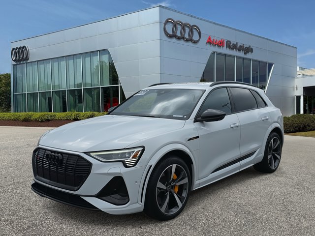2022 Audi E-tron S
