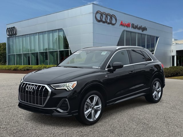 2022 Audi Q3
