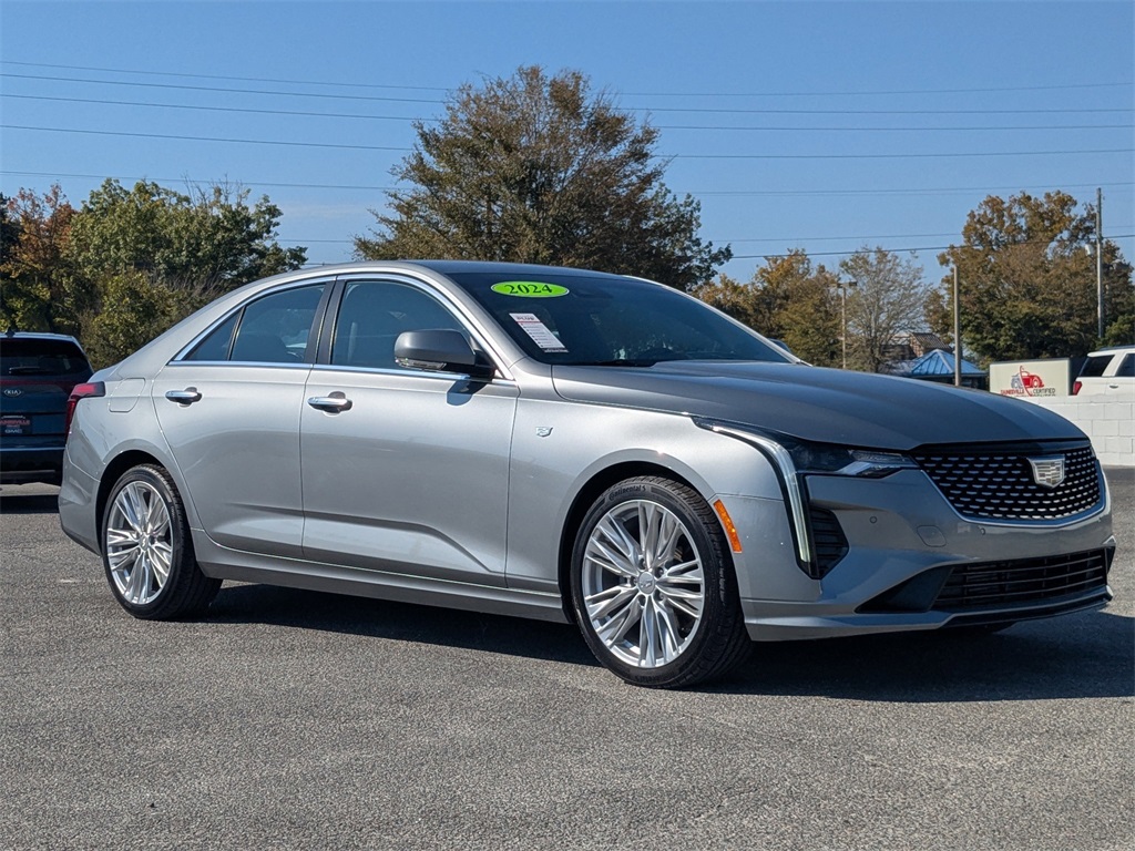 2024 Cadillac CT4