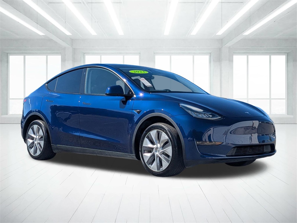 2023 Tesla Model Y Long Range