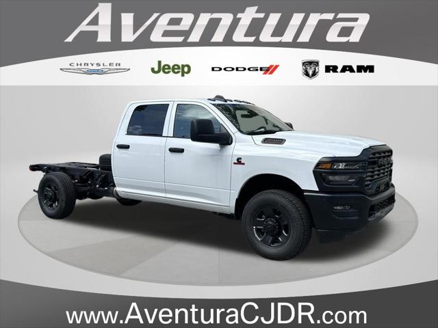 2025 Ram 3500 Chassis Cab RAM 3500 TRADESMAN CREW CAB CHASSIS 4X4 60' CA