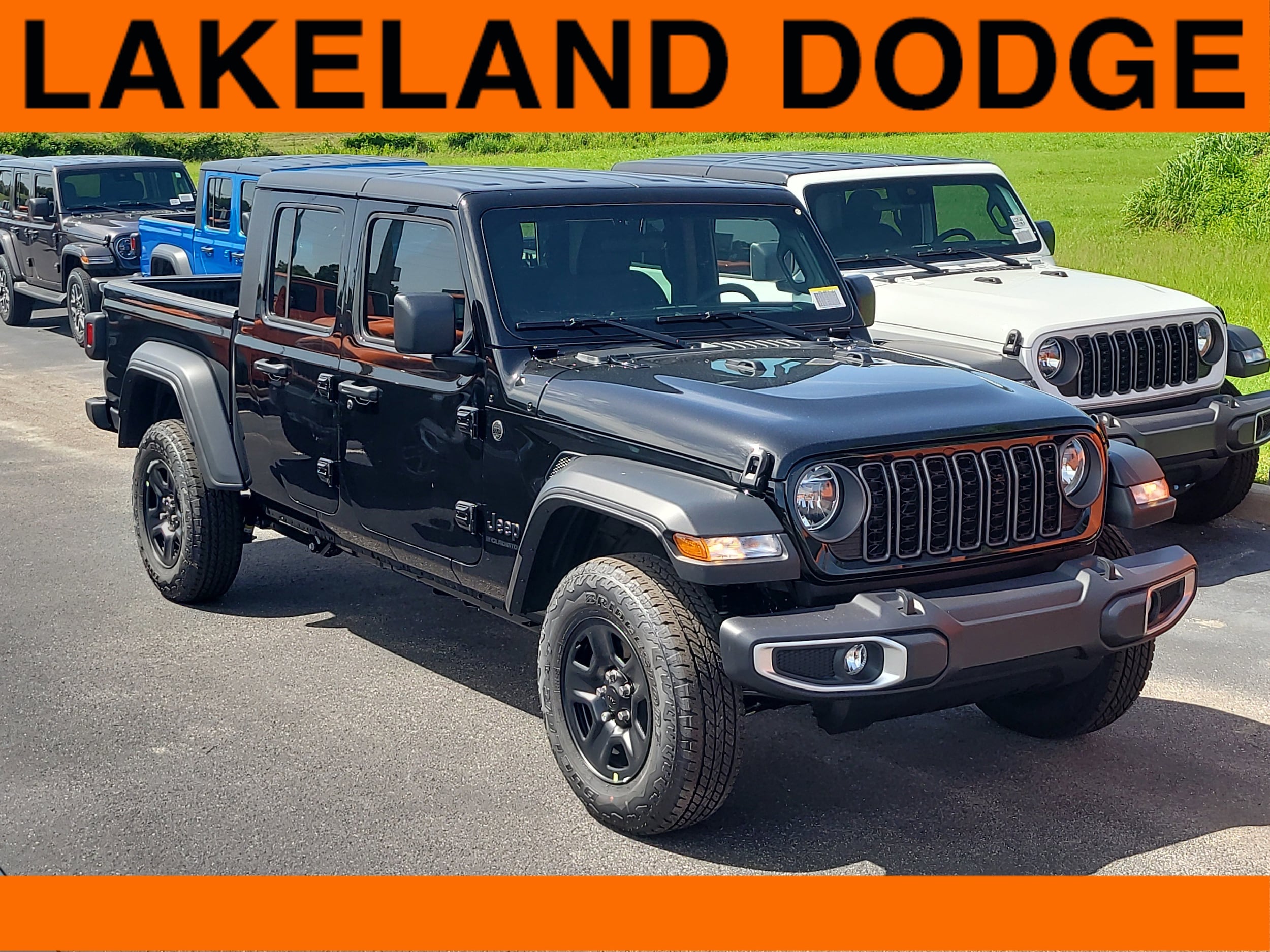 2025 Jeep Gladiator