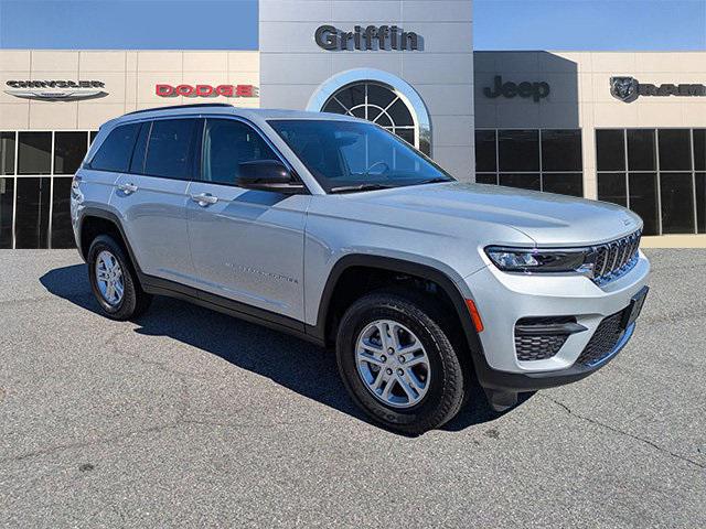 2025 Jeep Grand Cherokee GRAND CHEROKEE LAREDO 4X2