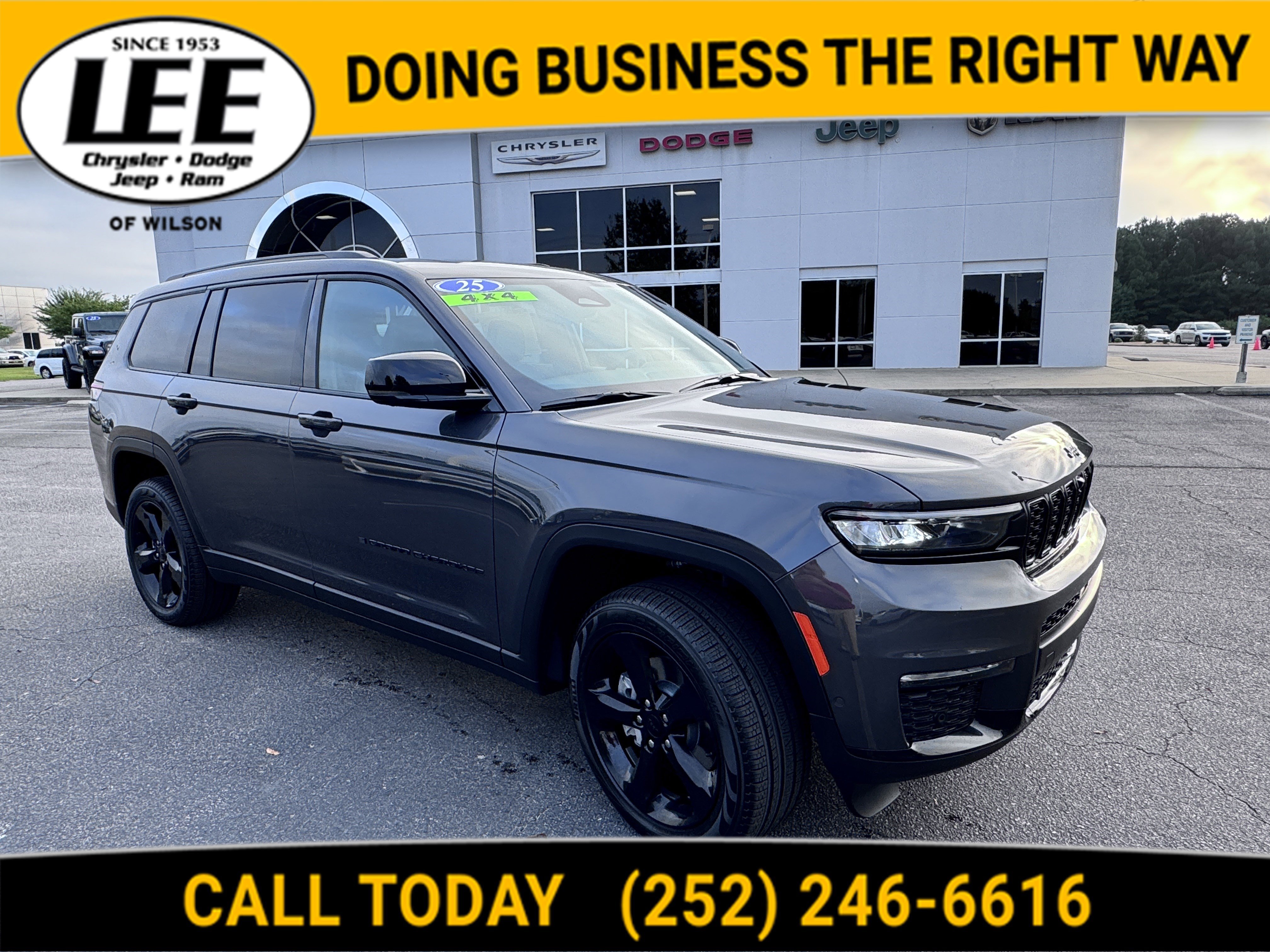 2025 Jeep Grand Cherokee L Limited Black Appearance Package 4x4