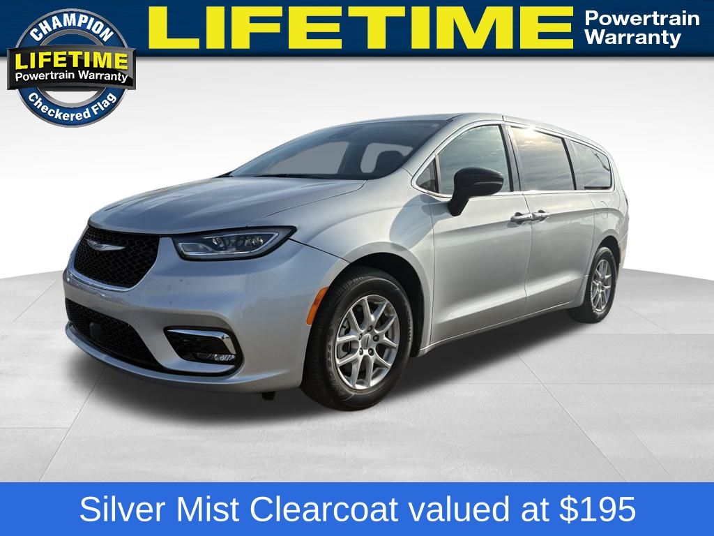 2024 Chrysler Pacifica