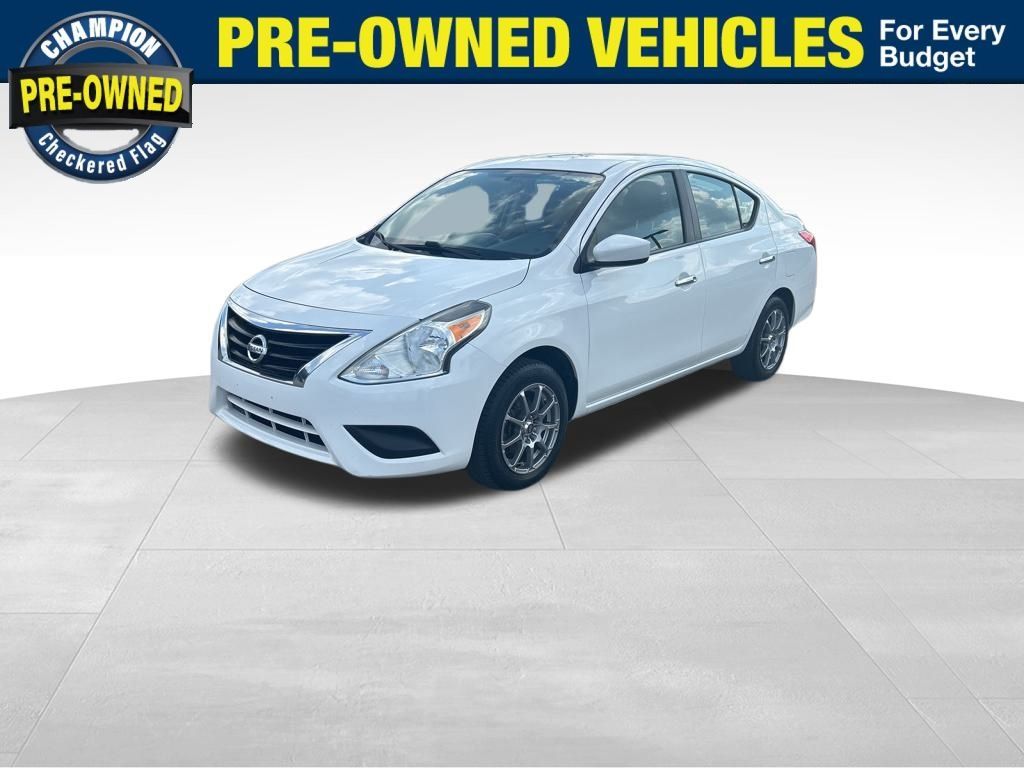 2016 Nissan Versa