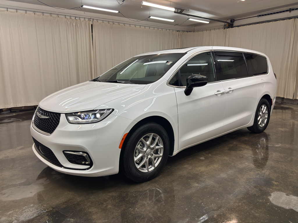 2026 Chrysler Pacifica