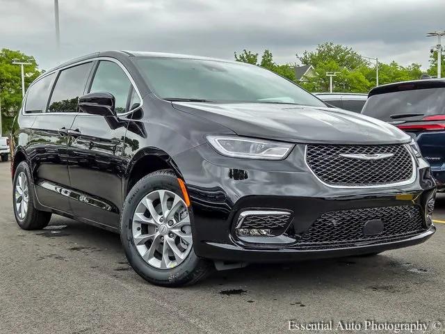 2025 Chrysler Pacifica