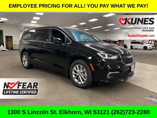 2025 Chrysler Pacifica
