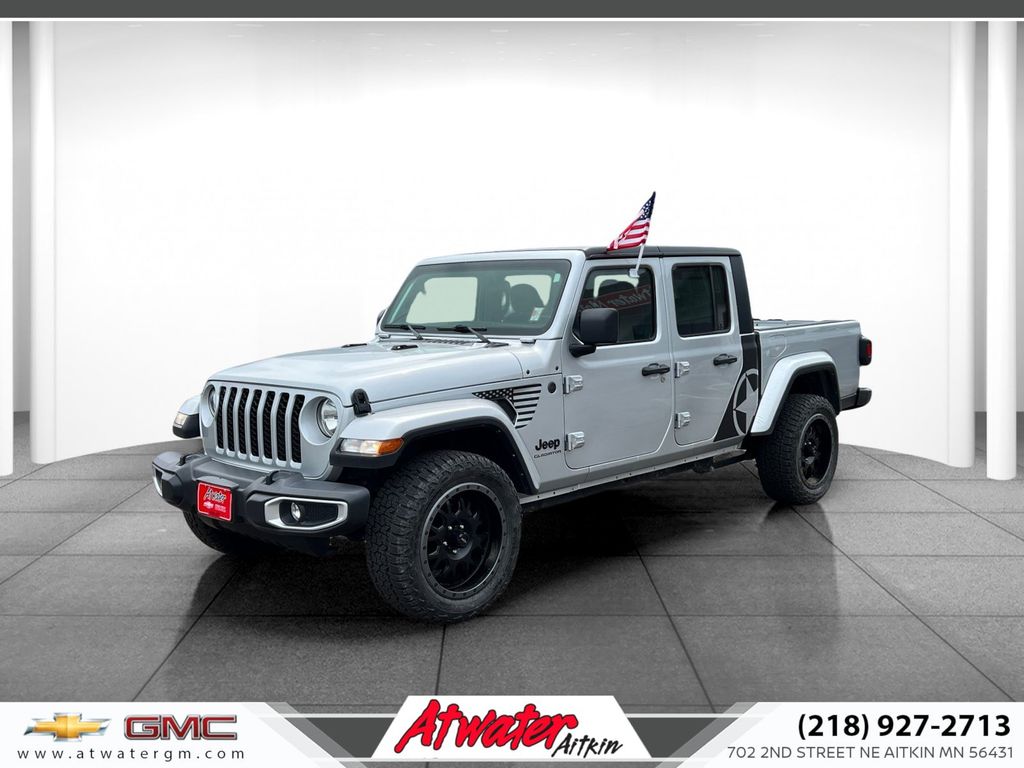 2022 Jeep Gladiator Sport