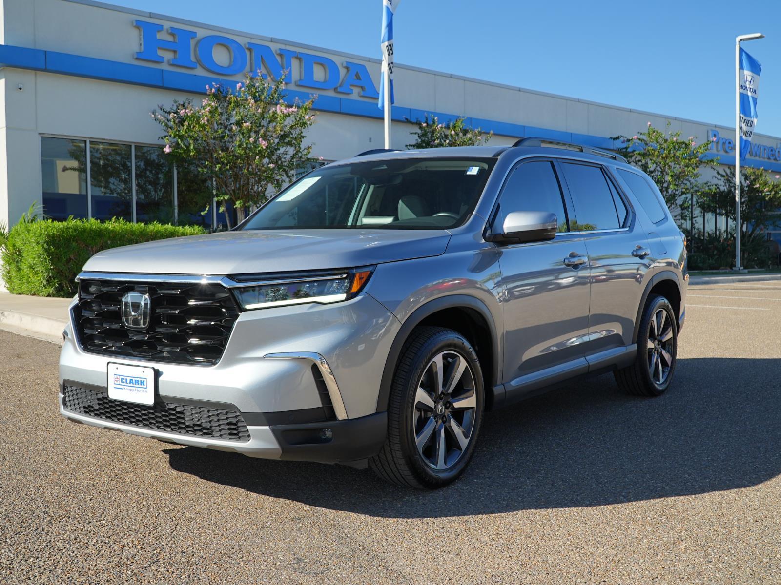 2024 Honda Pilot Touring