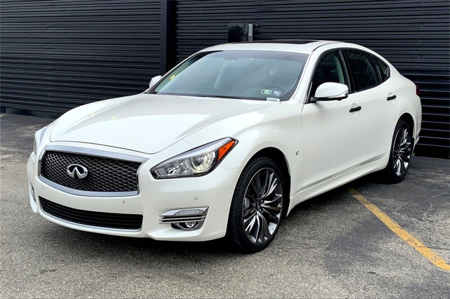 2018 Infiniti Q70