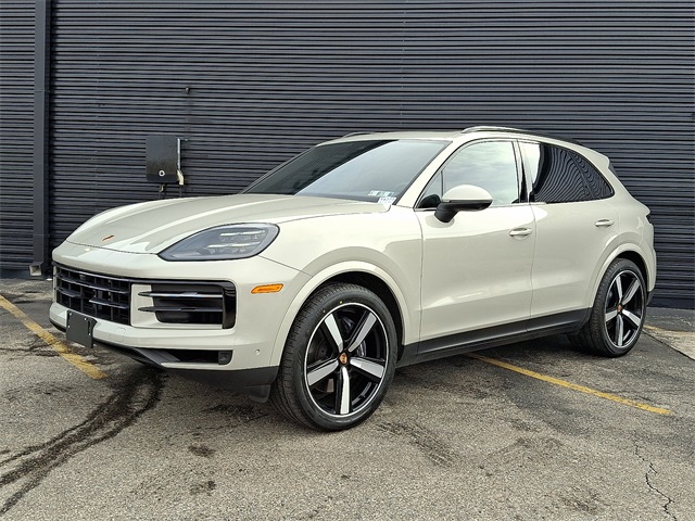 2025 Porsche Cayenne 