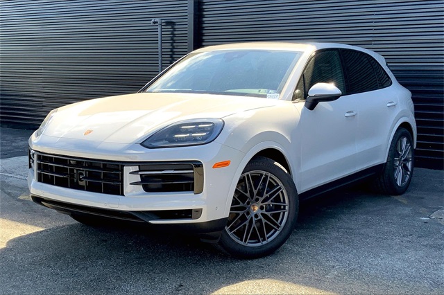 2025 Porsche Cayenne