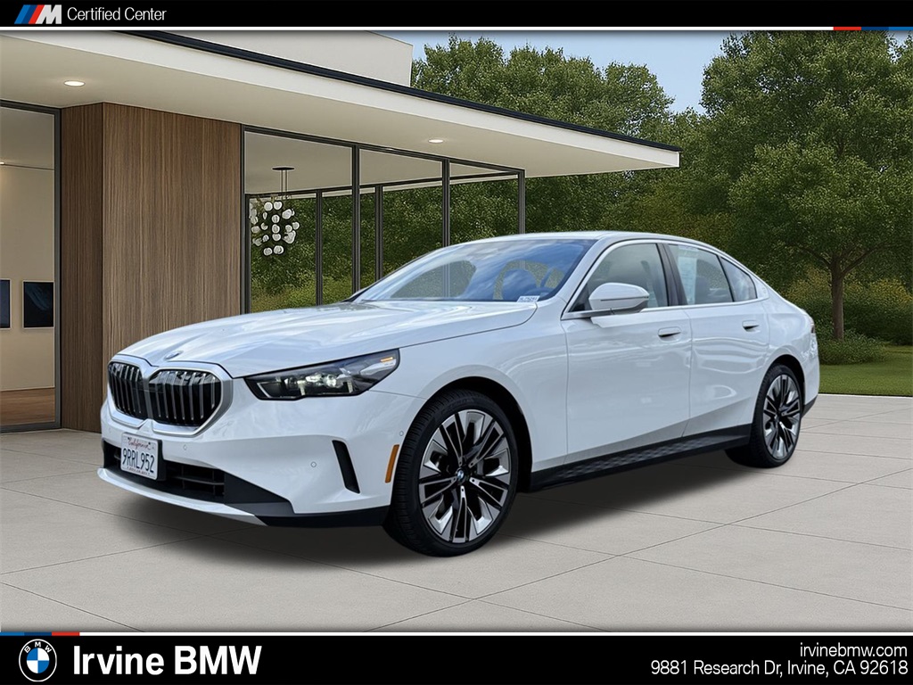 2025 BMW 5 Series 530i
