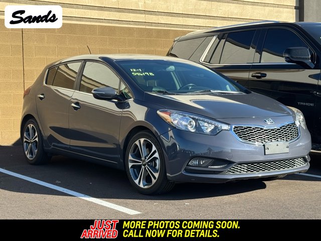 2016 Kia Forte 5-Door EX