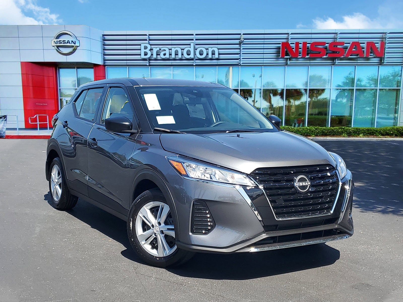 2025 Nissan Kicks Play