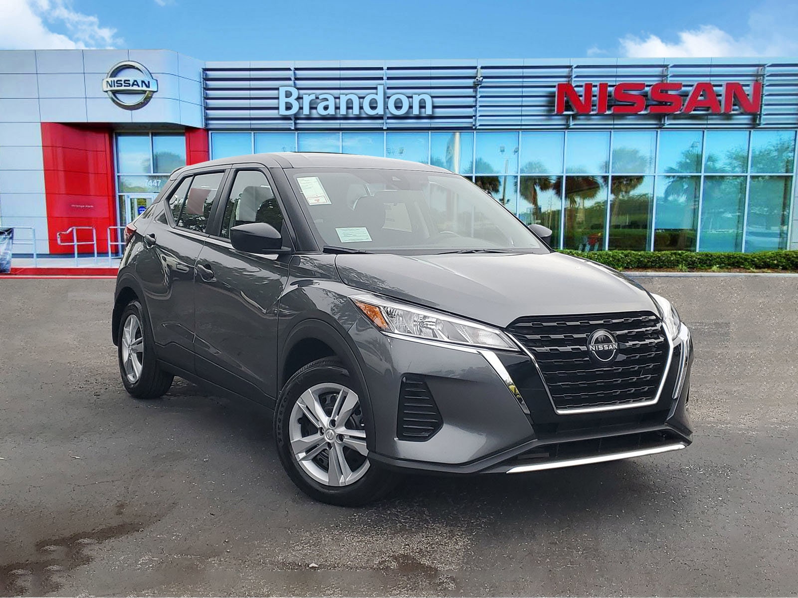 2025 Nissan Kicks Play