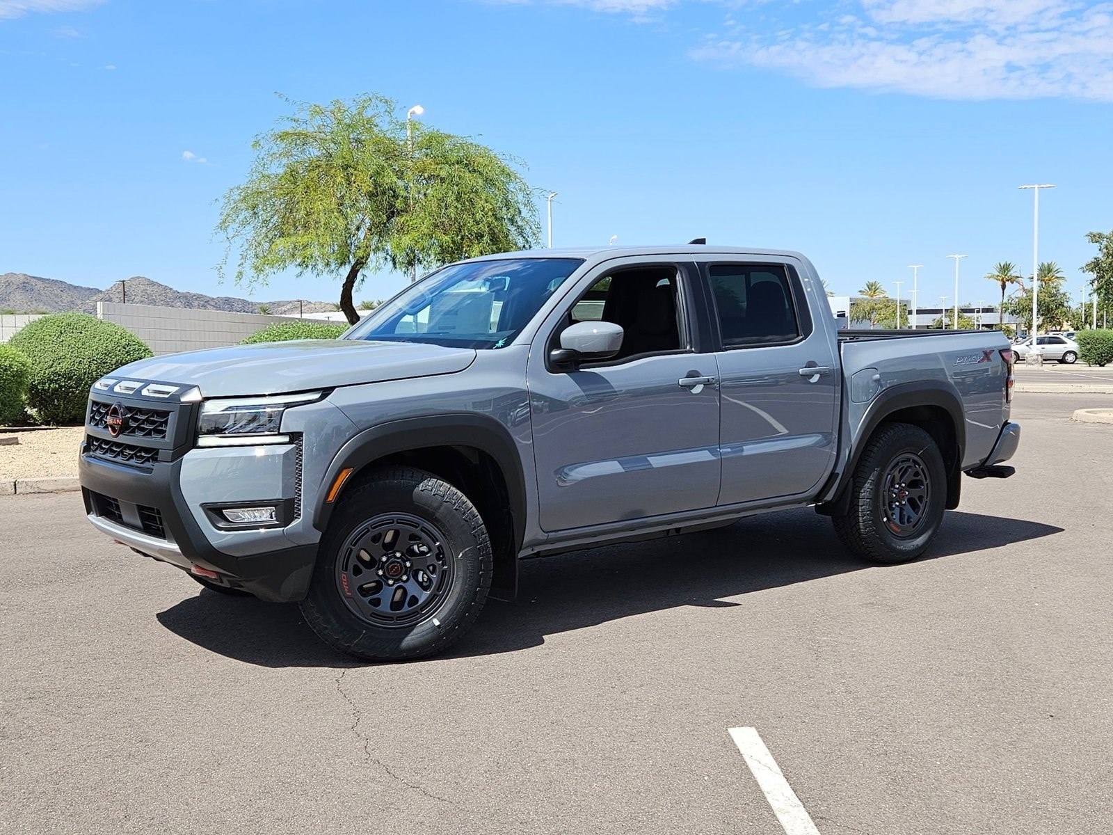 2025 Nissan Frontier