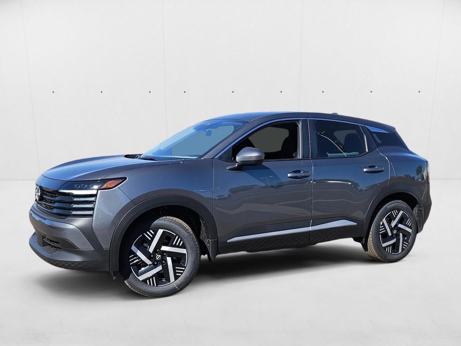 2025 Nissan Kicks