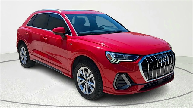 2022 Audi Q3