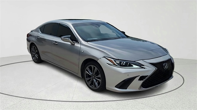 2021 Lexus ES