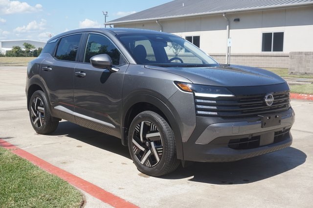 2025 Nissan Kicks