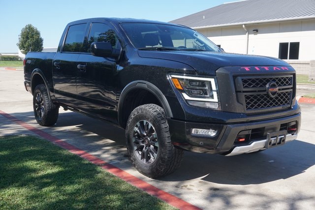 2022 Nissan Titan