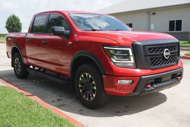 2022 Nissan Titan