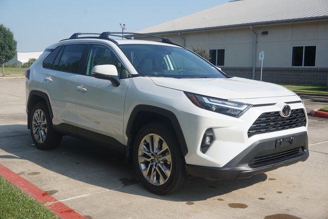 2025 Toyota RAV4