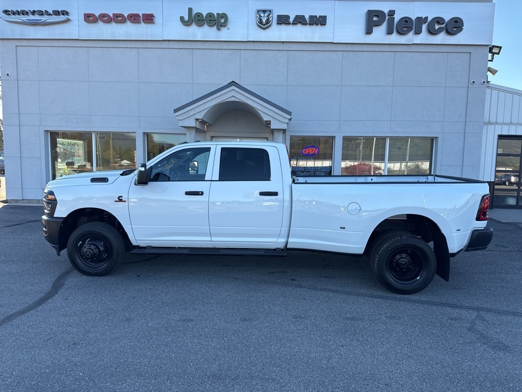 2025 Ram 3500 Tradesman