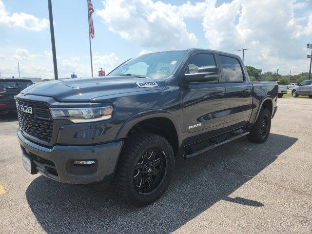 2026 Ram 1500 RAM 1500 LONE STAR CREW CAB 4X4 5'7' BOX