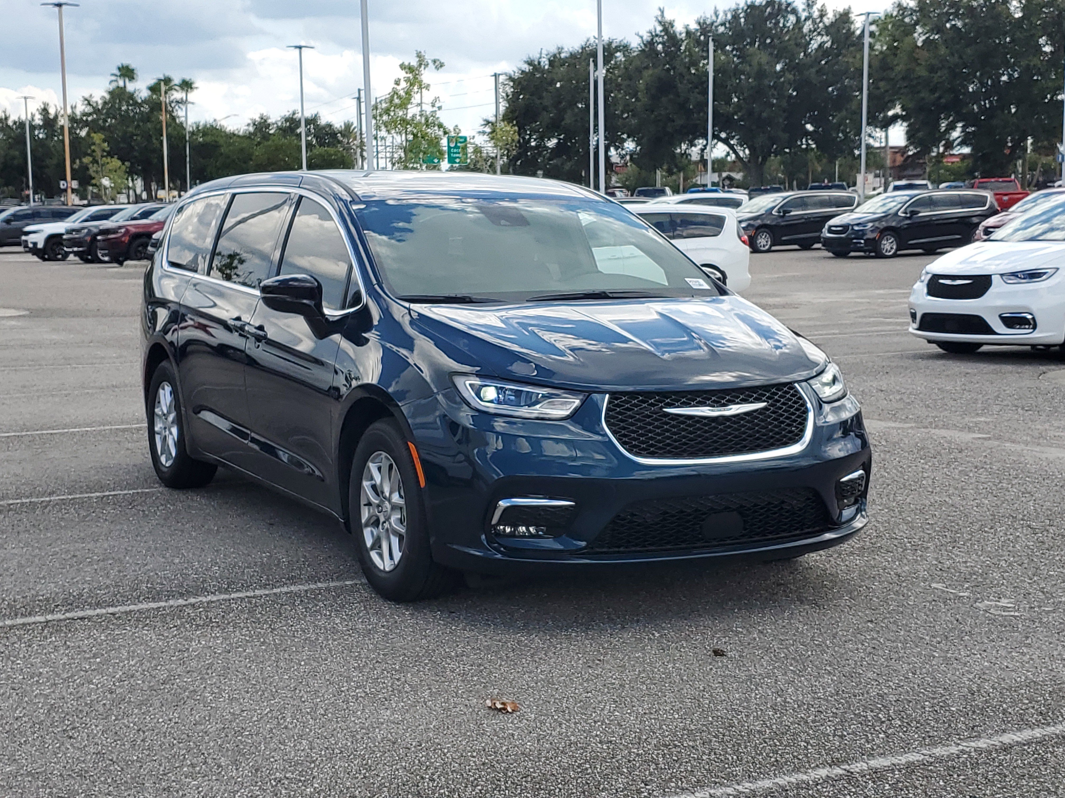 2025 Chrysler Pacifica