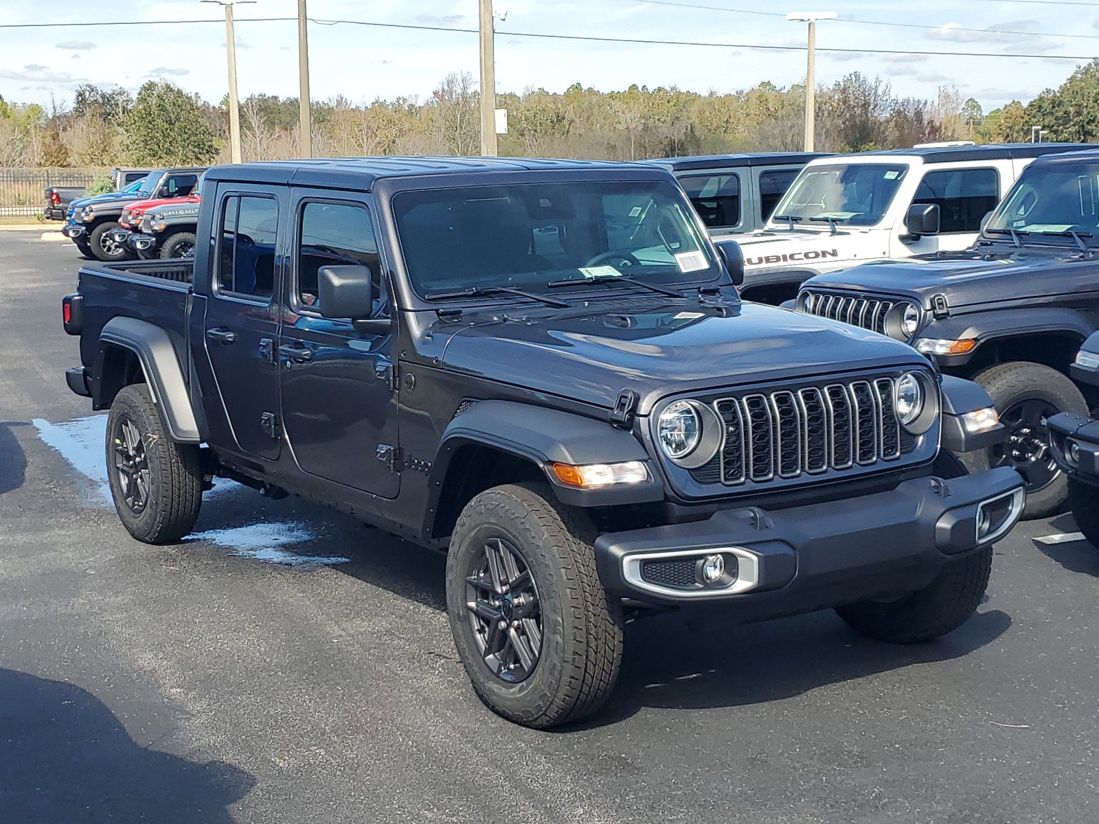2025 Jeep Gladiator