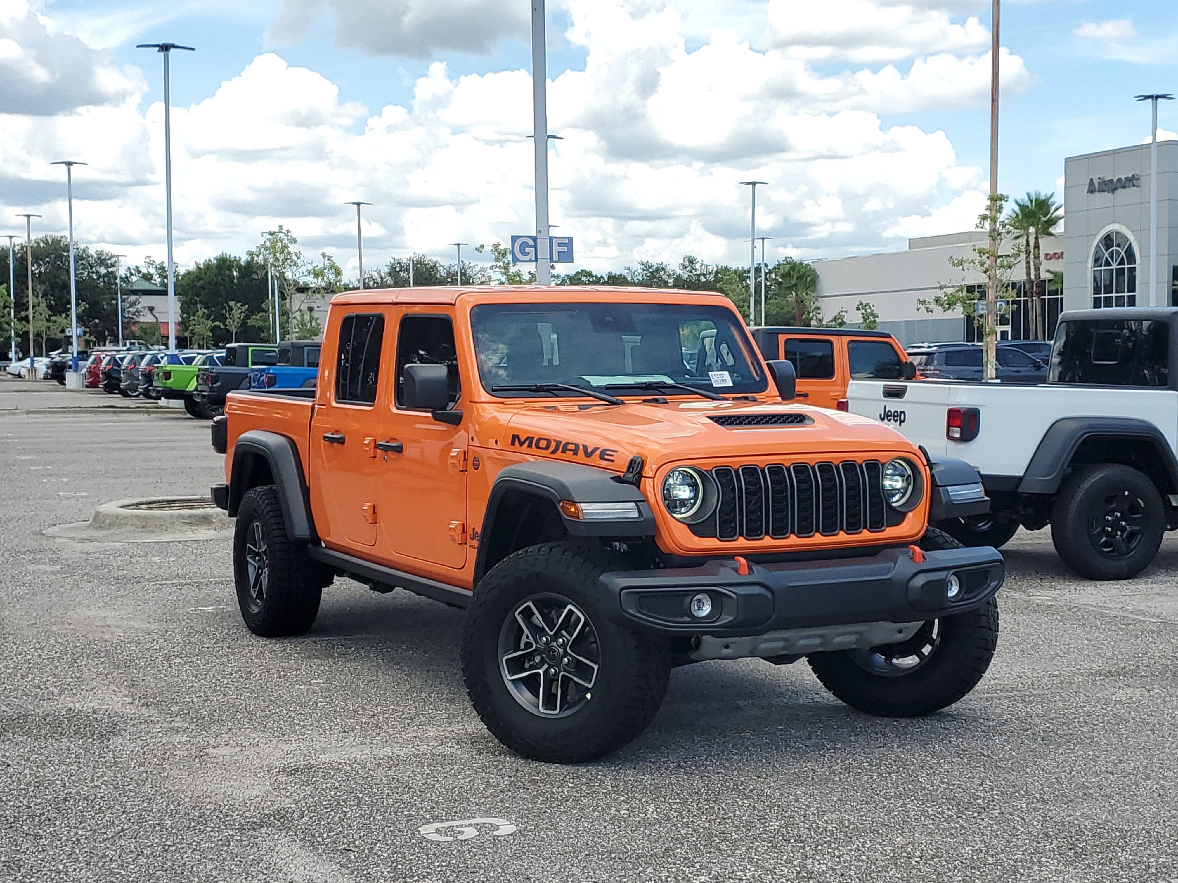 2025 Jeep Gladiator