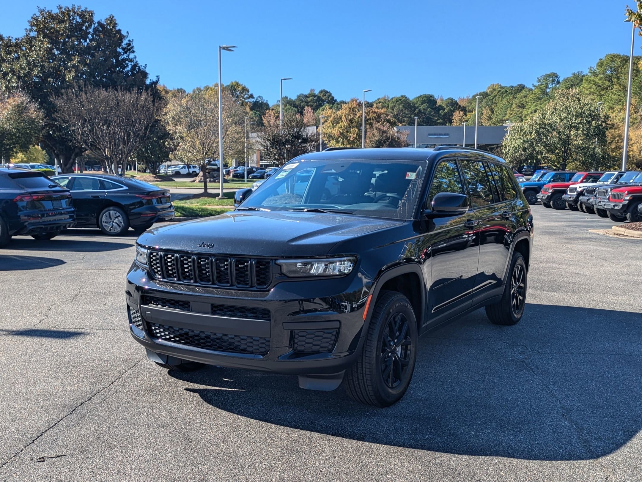 2025 Jeep Grand Cherokee L L ALTITUDE X 4X4