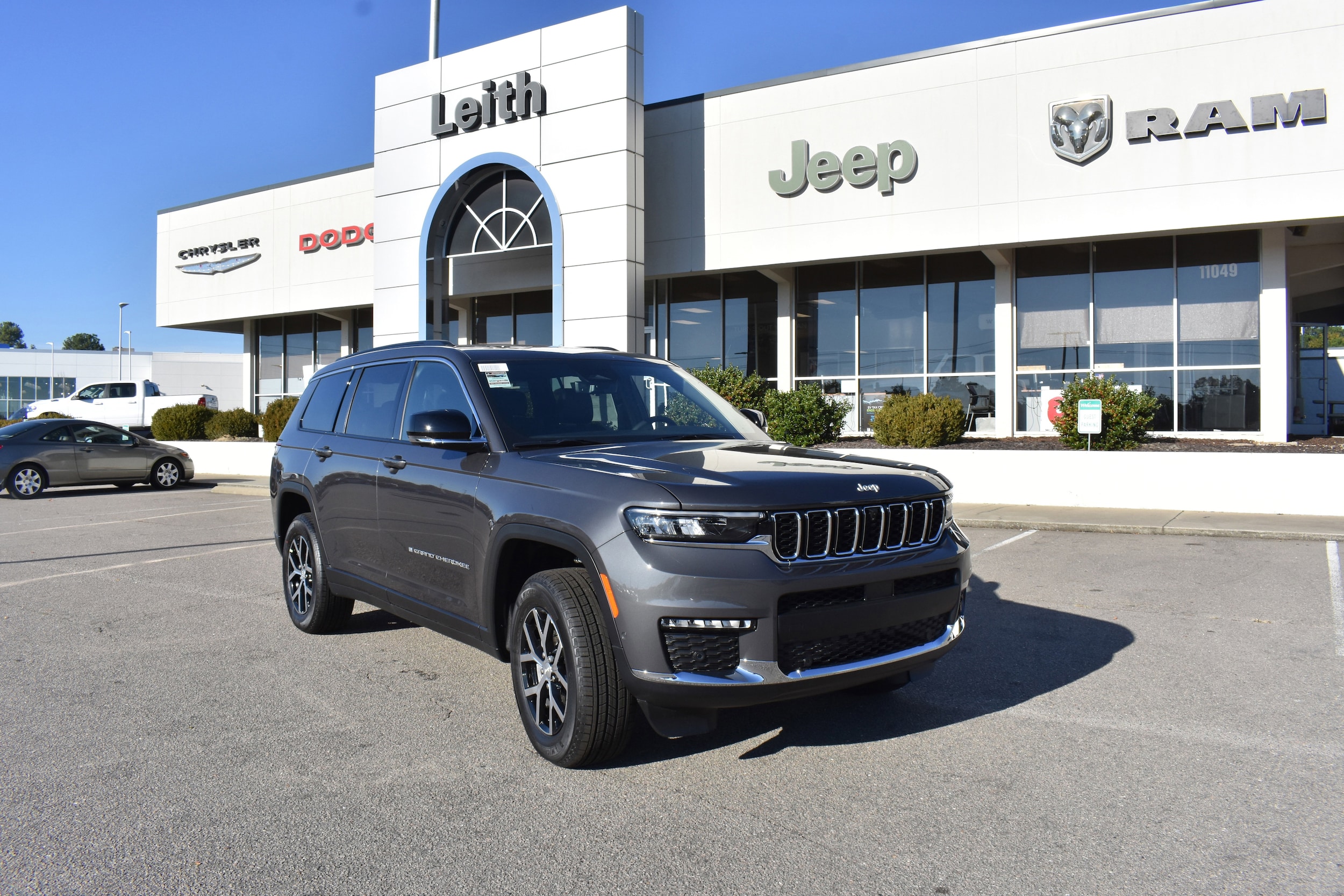 2025 Jeep Grand Cherokee L L LIMITED 4X4