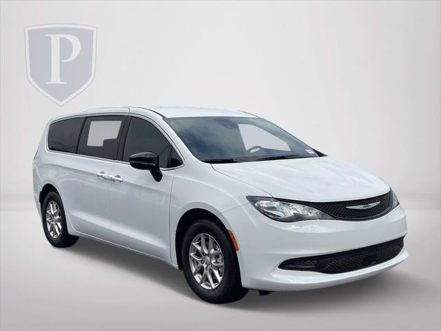 2025 Chrysler Voyager