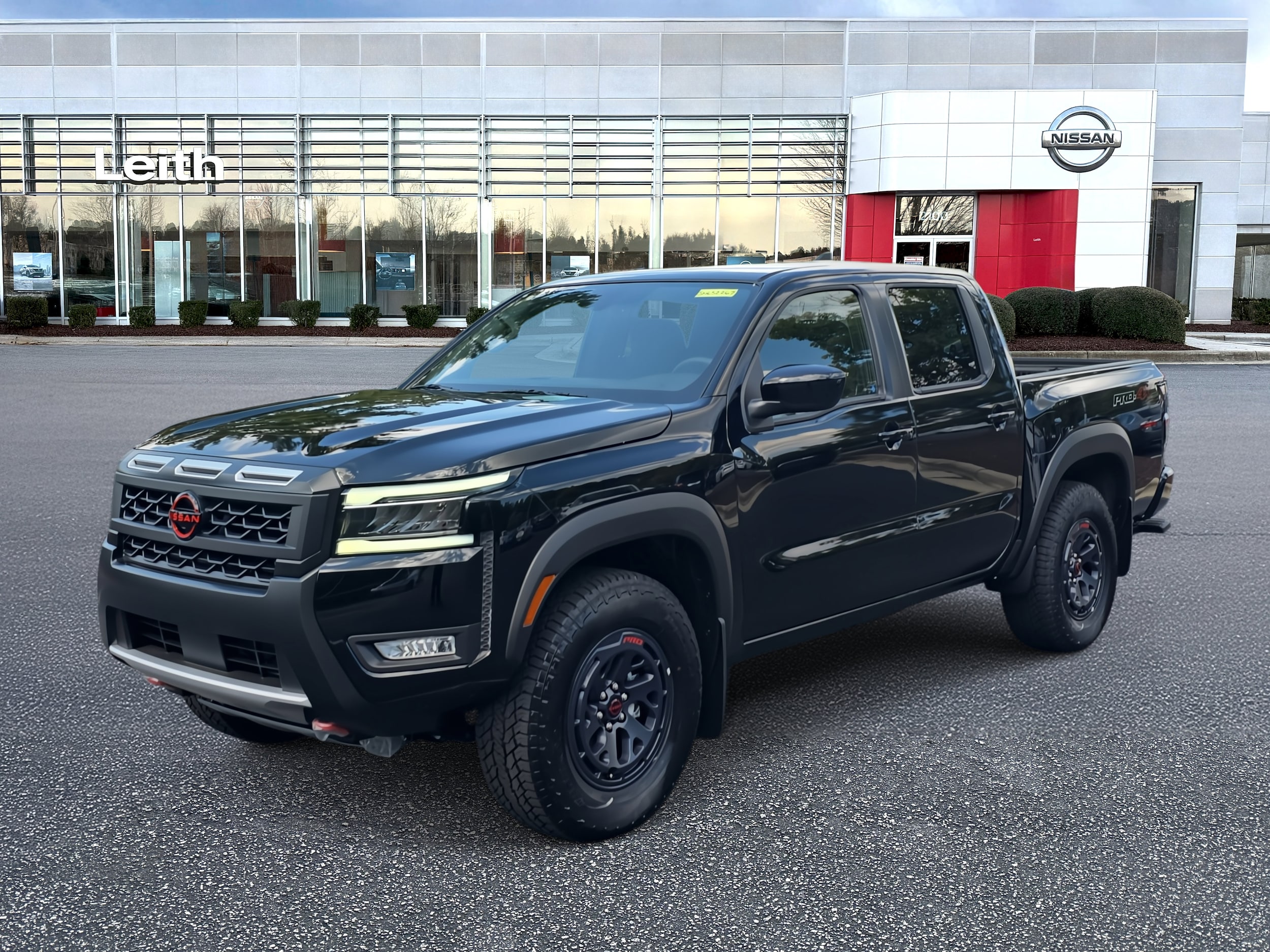 2025 Nissan Frontier