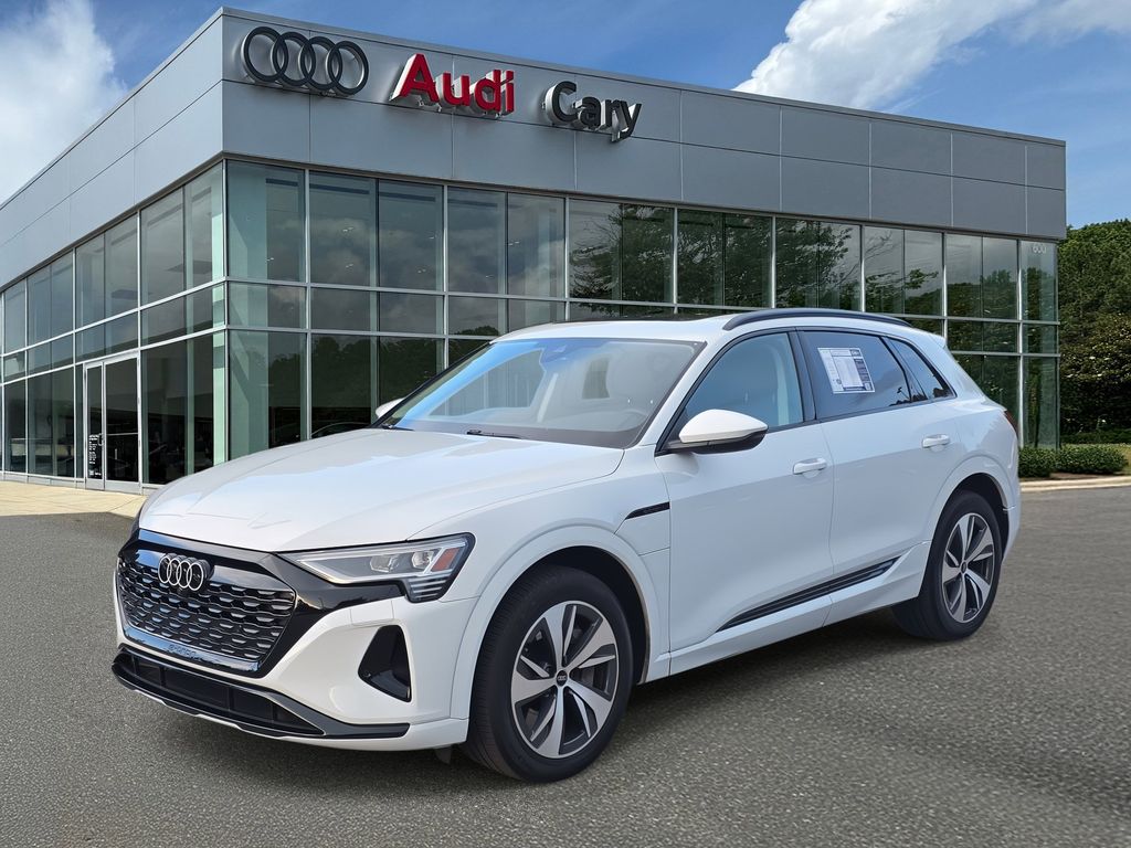 2024 Audi Q8 E-tron