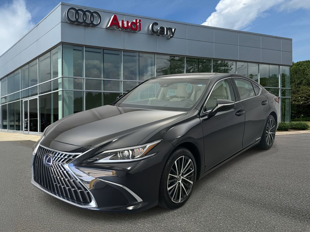 2022 Lexus ES