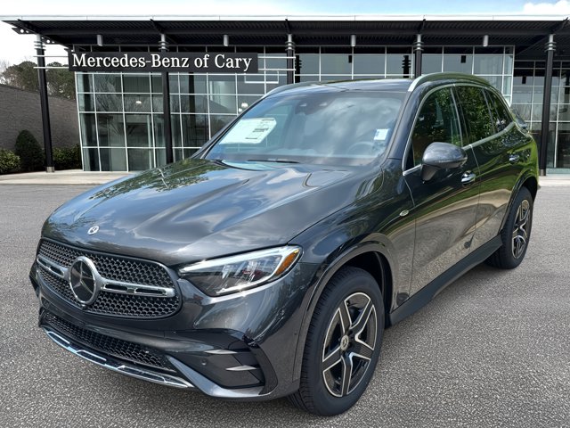 2025 Mercedes-Benz GLC