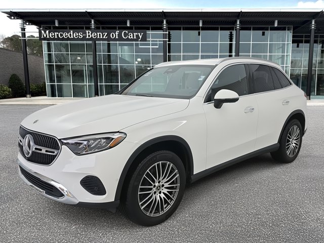 2025 Mercedes-Benz GLC