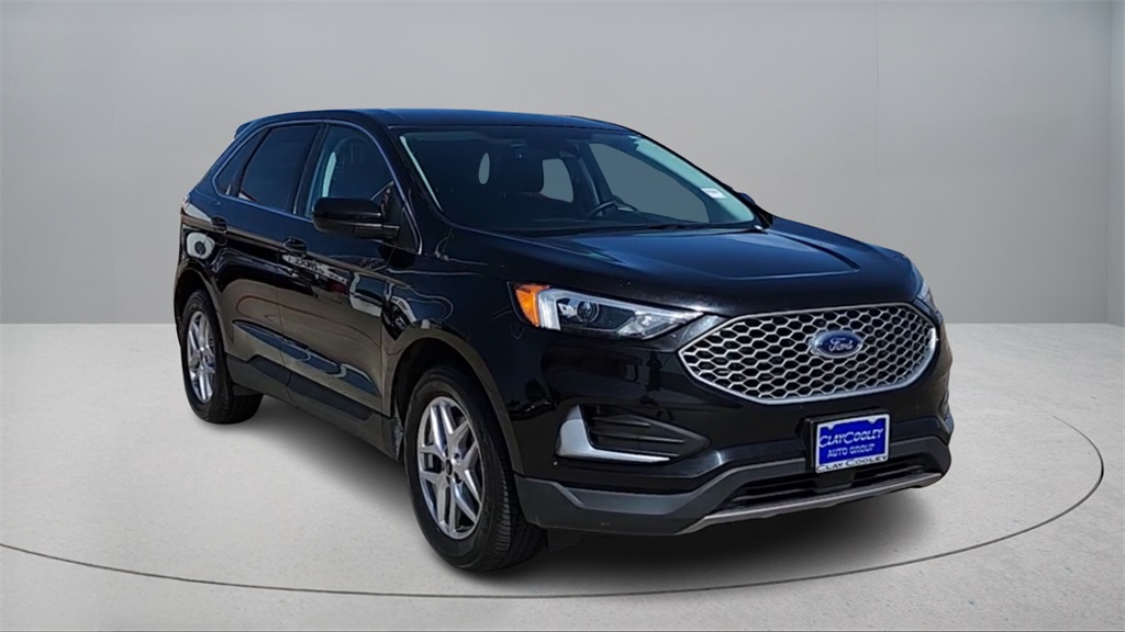 2023 Ford Edge