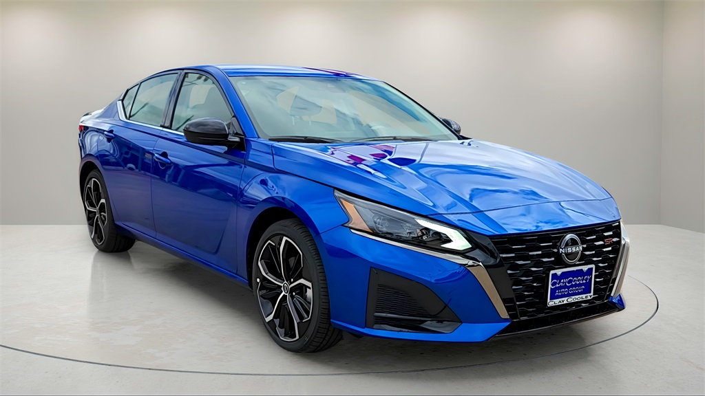 2025 Nissan Altima 2.5 SR
