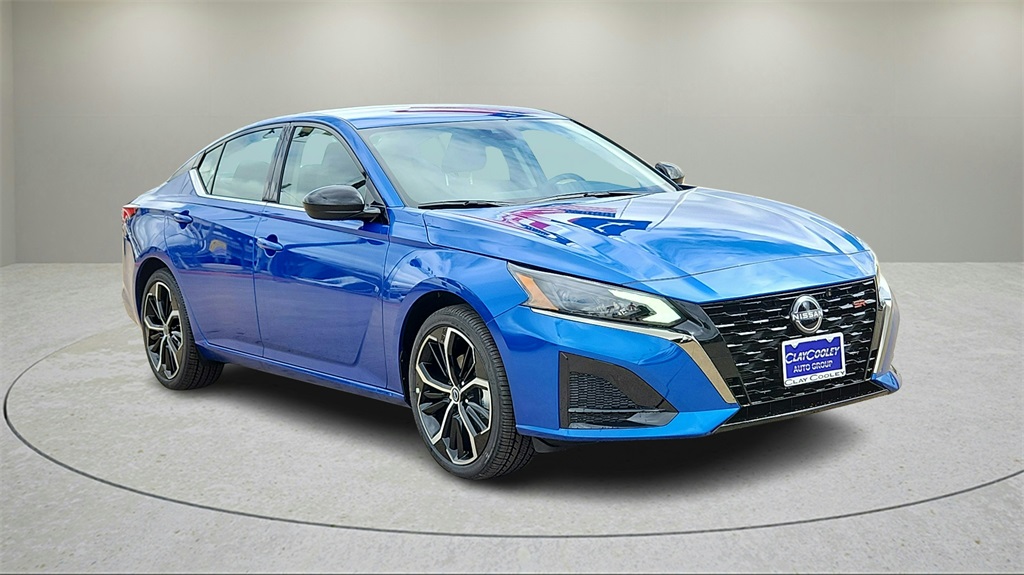 2025 Nissan Altima 2.5 SR