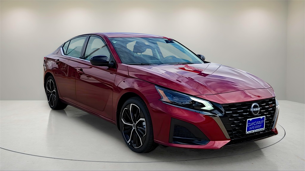 2025 Nissan Altima 2.5 SR
