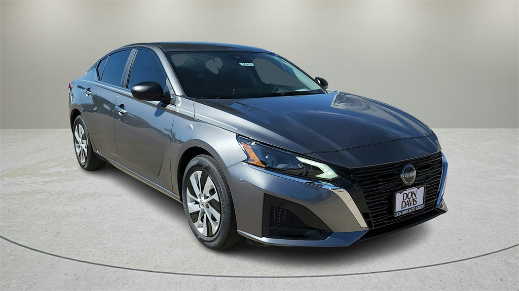 2025 Nissan Altima