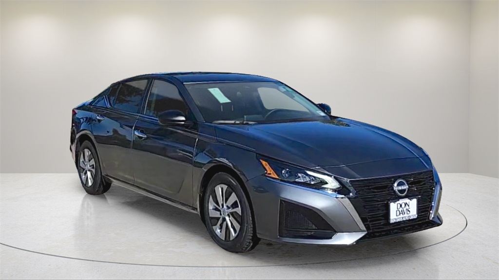 2025 Nissan Altima