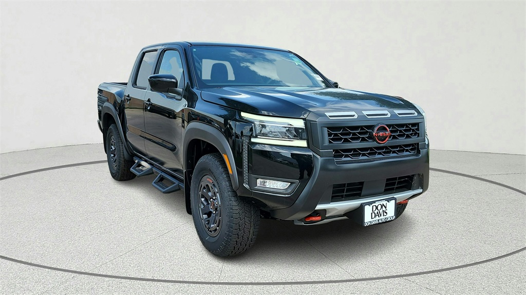 2025 Nissan Frontier